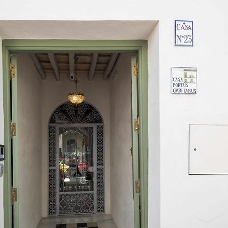 Casa Portus Gaditanus S XVIII Patio Andaluz El Puerto de Santa María Habitación foto