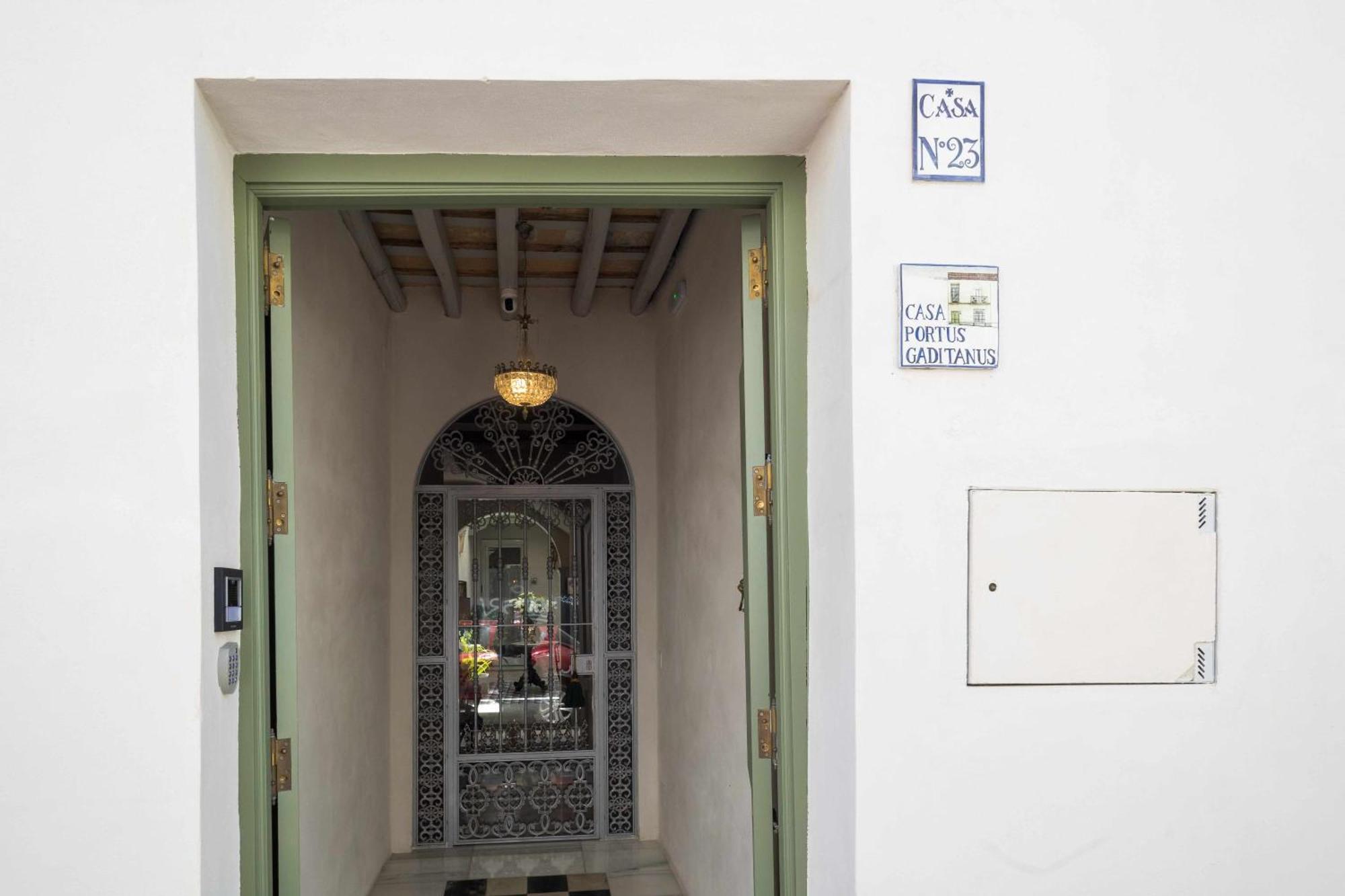 Casa Portus Gaditanus S XVIII Patio Andaluz El Puerto de Santa María Habitación foto